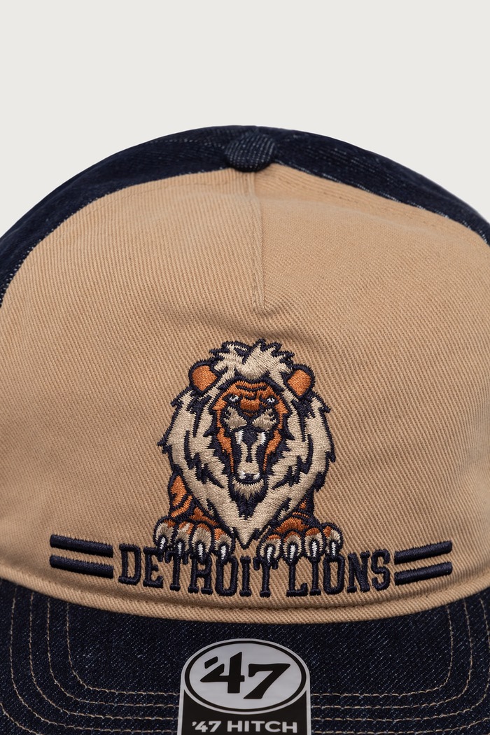 Les Deux Czapka z daszkiem snapback męska jeansowa Les Deux x Detroit Lions 1003476 granatowy SS27