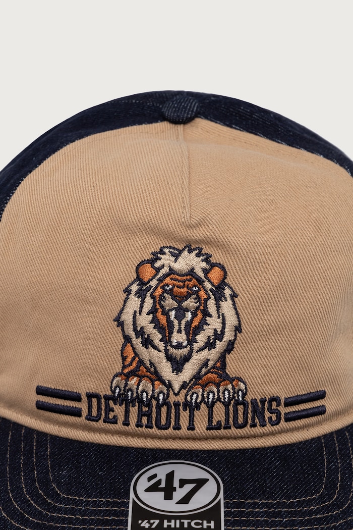 Les Deux Czapka z daszkiem snapback męska jeansowa Les Deux x Detroit Lions 1003476 granatowy SS27