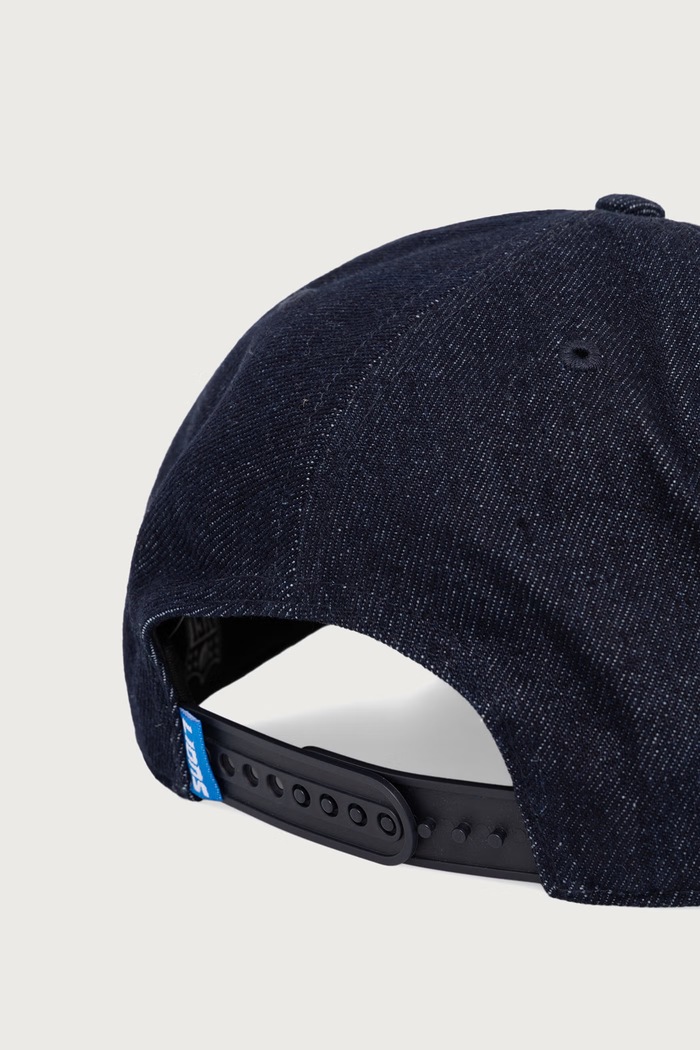 Akcesoria Les Deux Czapka z daszkiem snapback męska jeansowa Les Deux x Detroit Lions 1003476 granatowy
