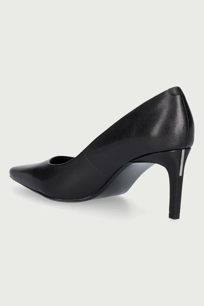 Obuwie Calvin Klein Szpilki skórzane ESS STILET 70 POLISHED LTH HW0HW03384 czarny