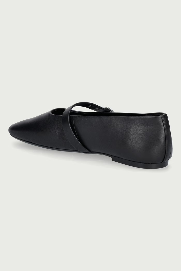 Obuwie Calvin Klein Baleriny skórzane OBL BALLERINA MJ BUCKLE LTH HW0HW03466 czarny