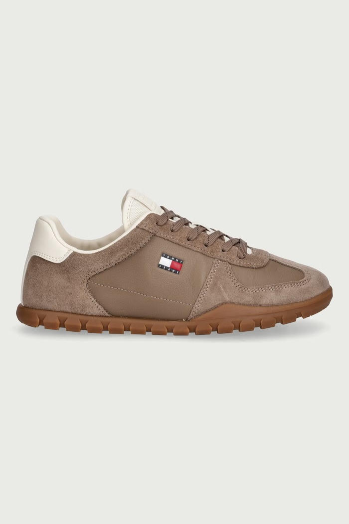 Tommy Jeans TOMMY JEANS LOW LTH SDE RUNNER sneakersy męskie skórzane EM0EM01804 brązowy SS27