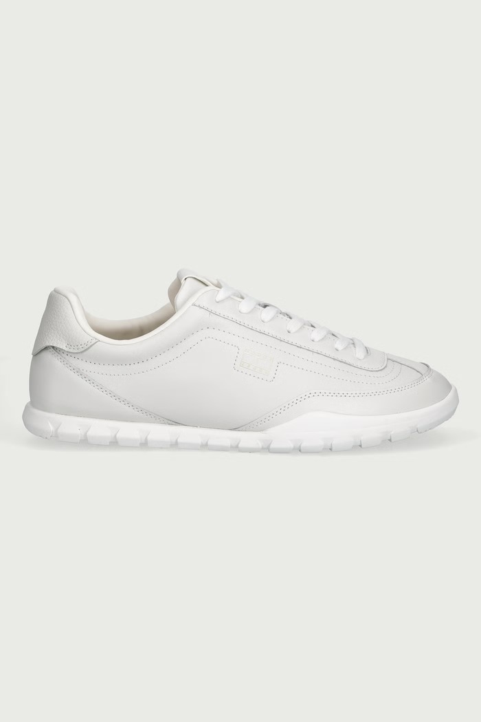 Tommy Jeans TOMMY JEANS LOW LONG LACE RUNNER sneakersy męskie skórzane EM0EM01805 biały SS27