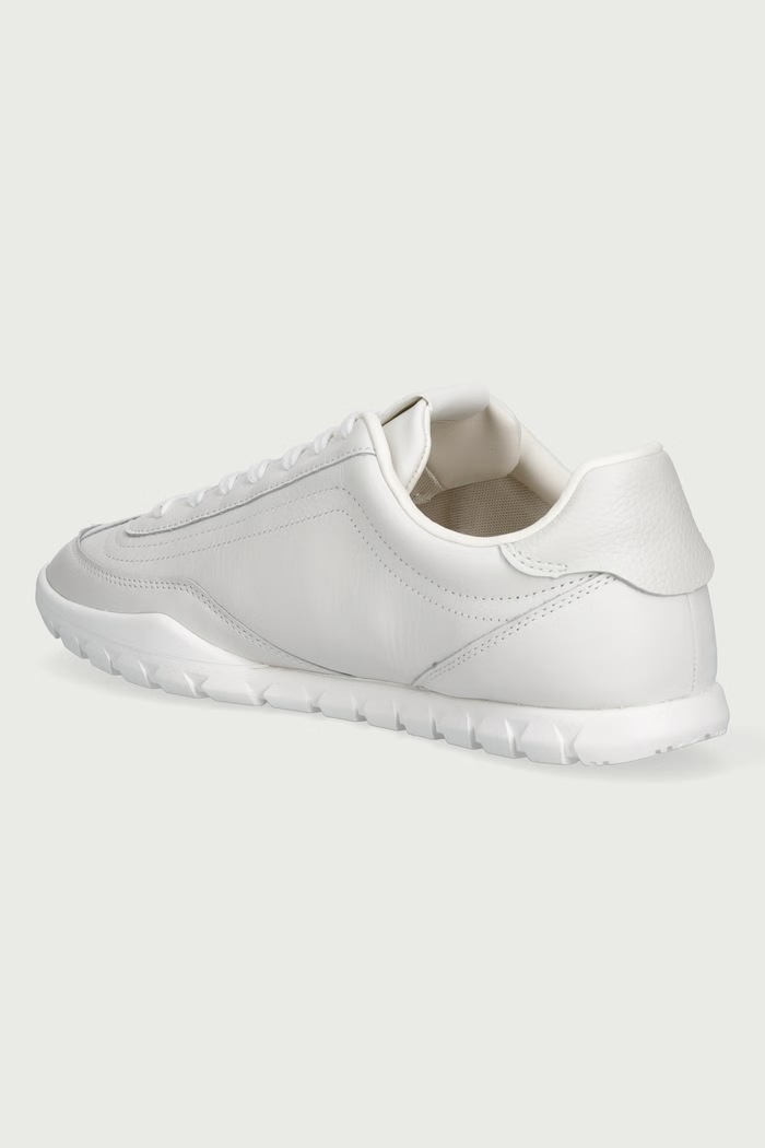 Obuwie Tommy Jeans TOMMY JEANS LOW LONG LACE RUNNER sneakersy męskie skórzane EM0EM01805 biały