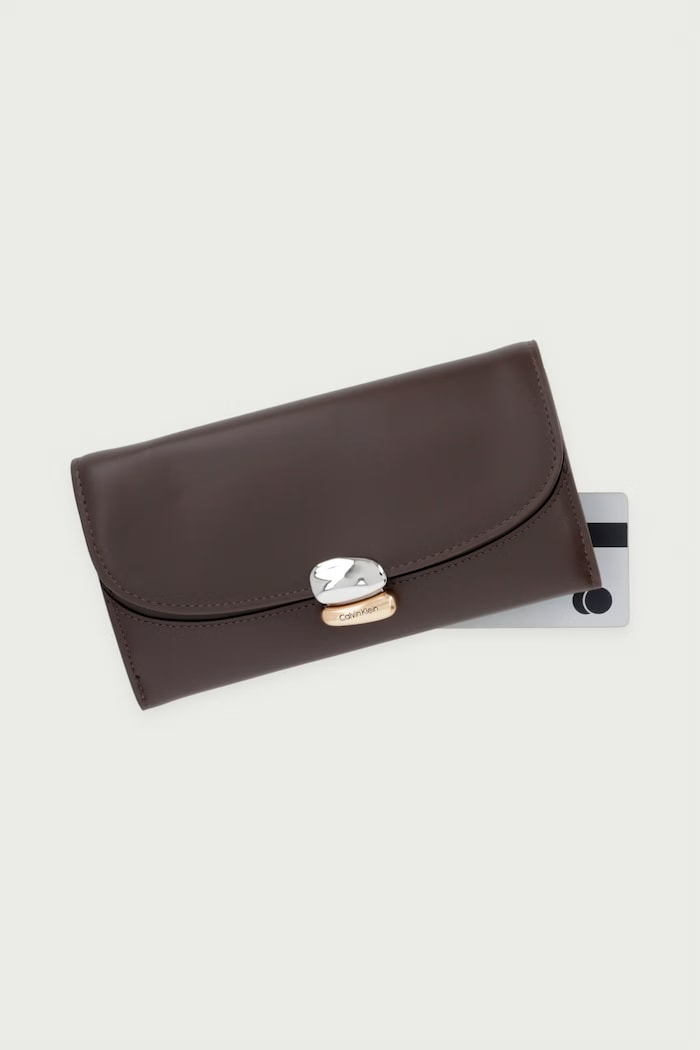 Portfel damski skórzany Calvin Klein LV04F1405G brązowy