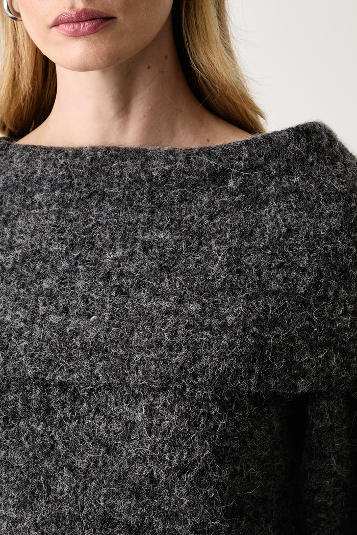 Sweter damski z wełną Gestuz 10911658 szary