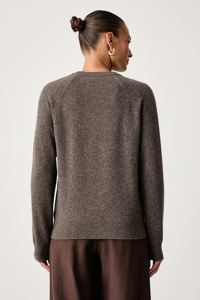 Odzież Calvin Klein Sweter damski wełniany LV044J312G brązowy