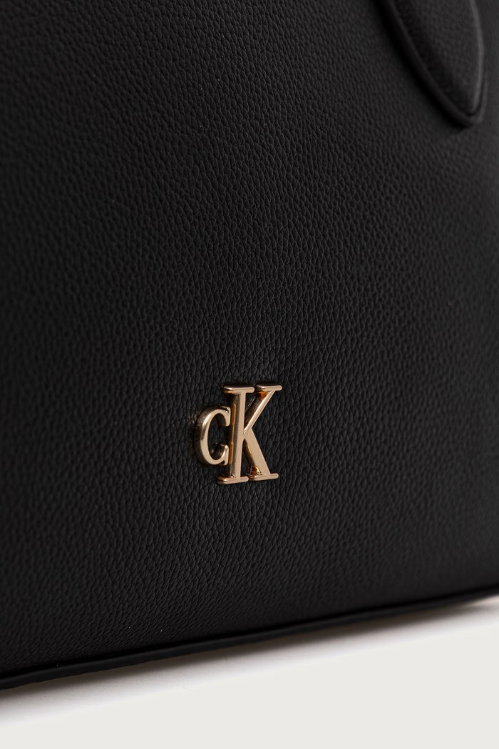 Torebka crossbody damska z imitacji skóry Calvin Klein LV04F3855G czarny