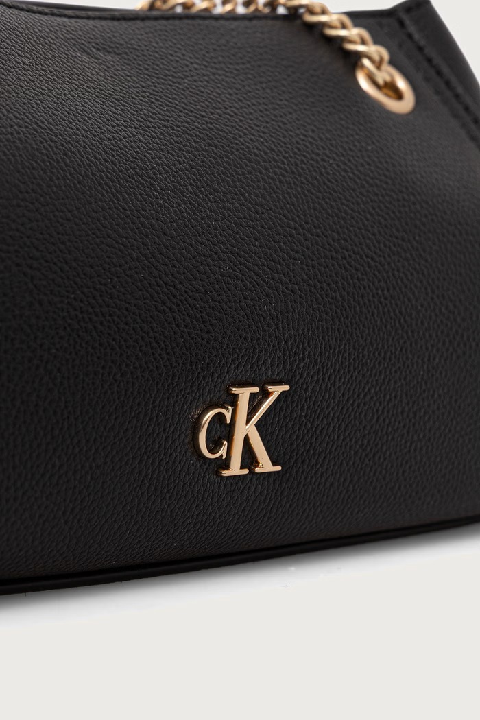 Torebka crossbody damska z imitacji skóry Calvin Klein LV04F3857G czarny