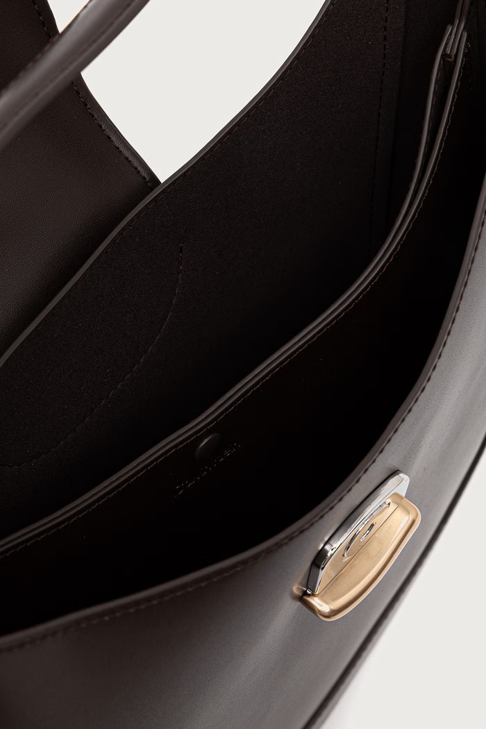 Torebka tote damska z imitacji skóry Calvin Klein brązowy LV04F3865G