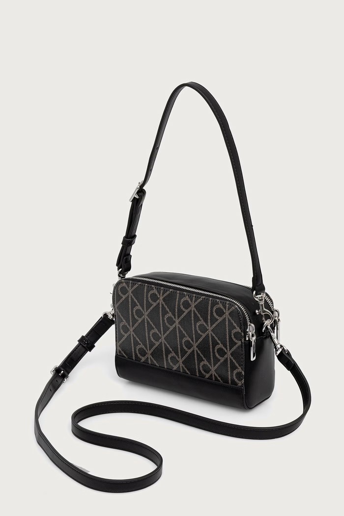 Akcesoria Calvin Klein Torebka crossbody damska LV04F4107G czarny