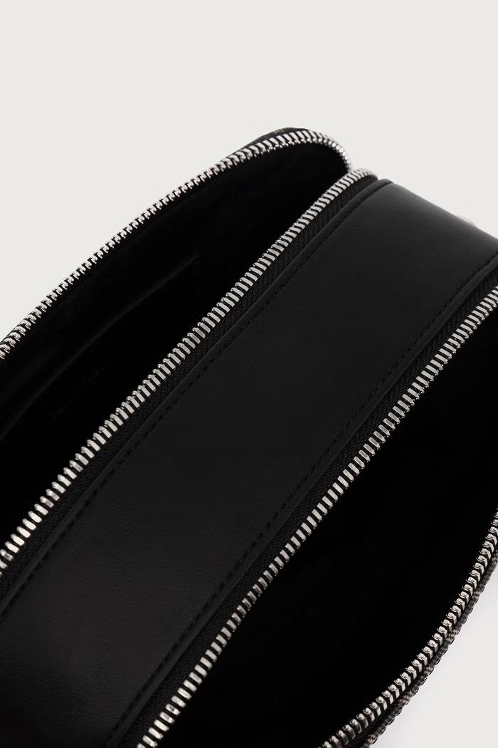 Torebka crossbody damska Calvin Klein czarny LV04F4107G