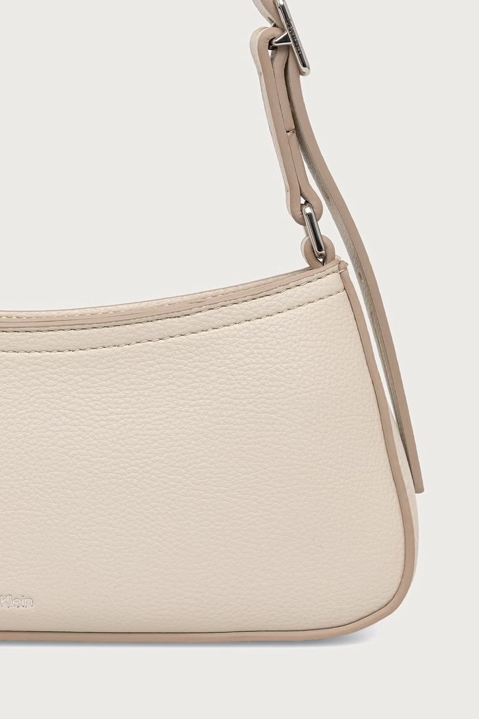 Akcesoria Calvin Klein Torebka hobo damska z imitacji skóry LV04F4114G beżowy