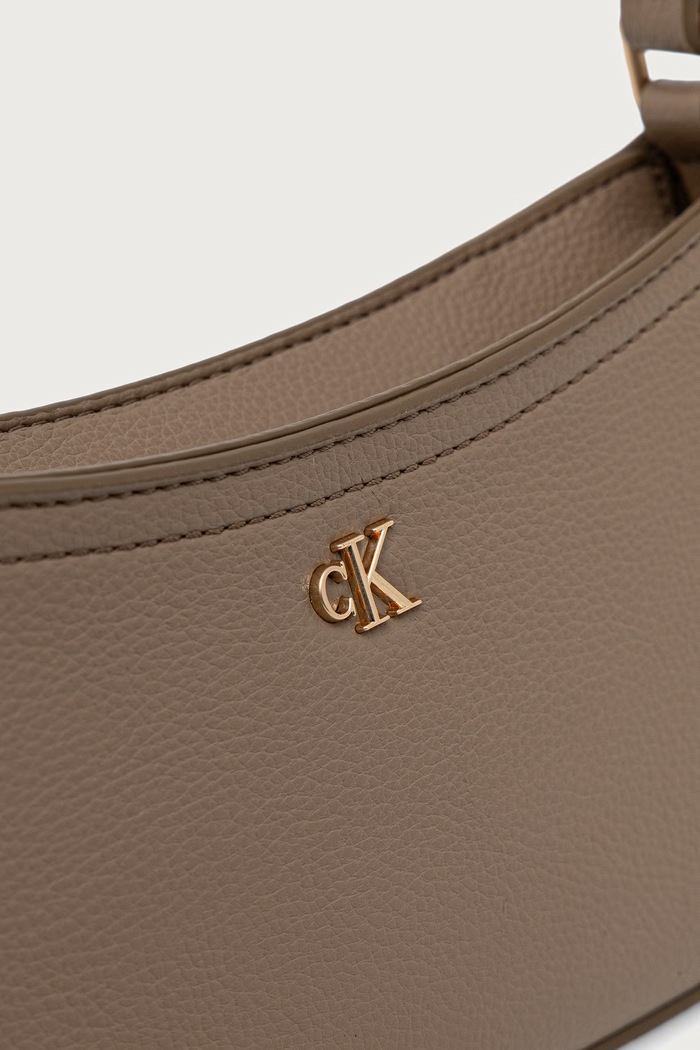 Torebka hobo damska z imitacji skóry Calvin Klein LV04F4114G beżowy