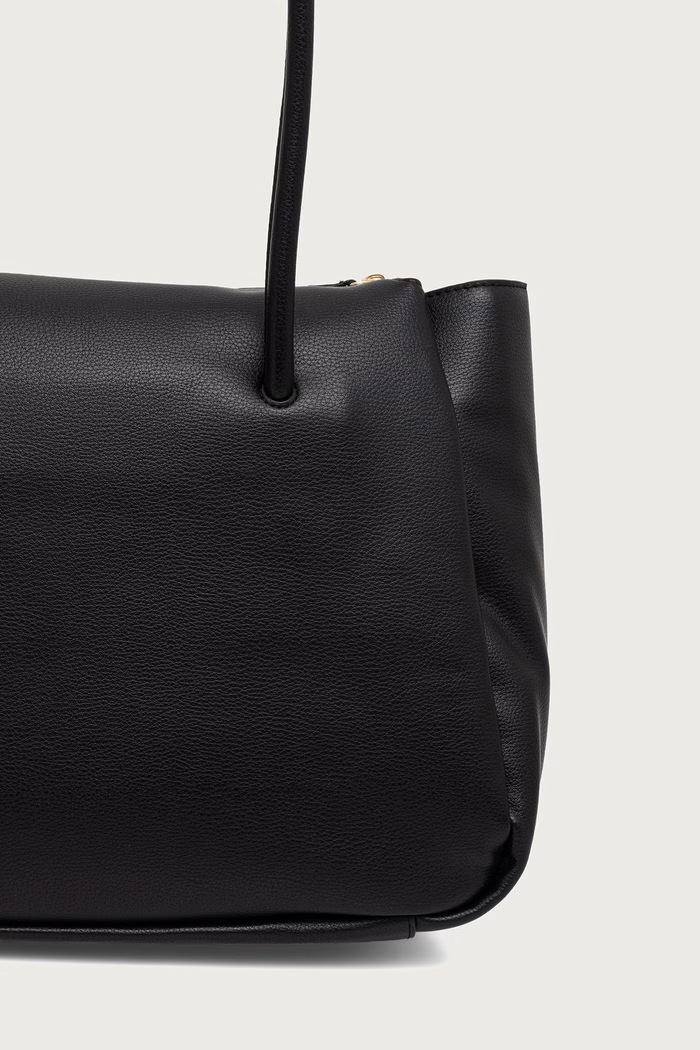 Akcesoria Tommy Hilfiger Torebka tote damska z imitacji skóry ESSENTIAL AW0AW19404 czarny