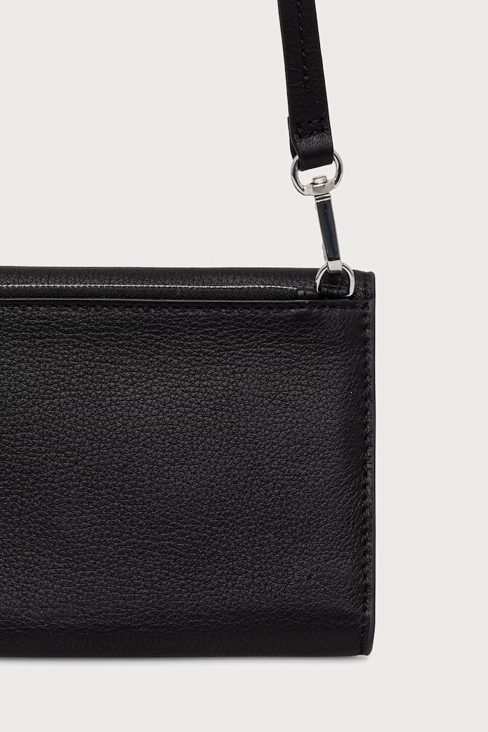 Akcesoria Marc O'Polo Torebka crossbody damska skórzana 5000016272 czarny