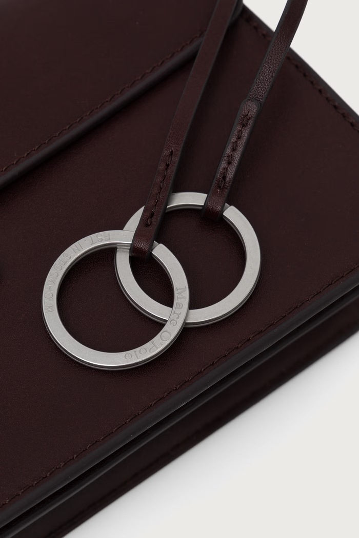 Torebka crossbody damska skórzana Marc O'Polo bordowy 5000016289
