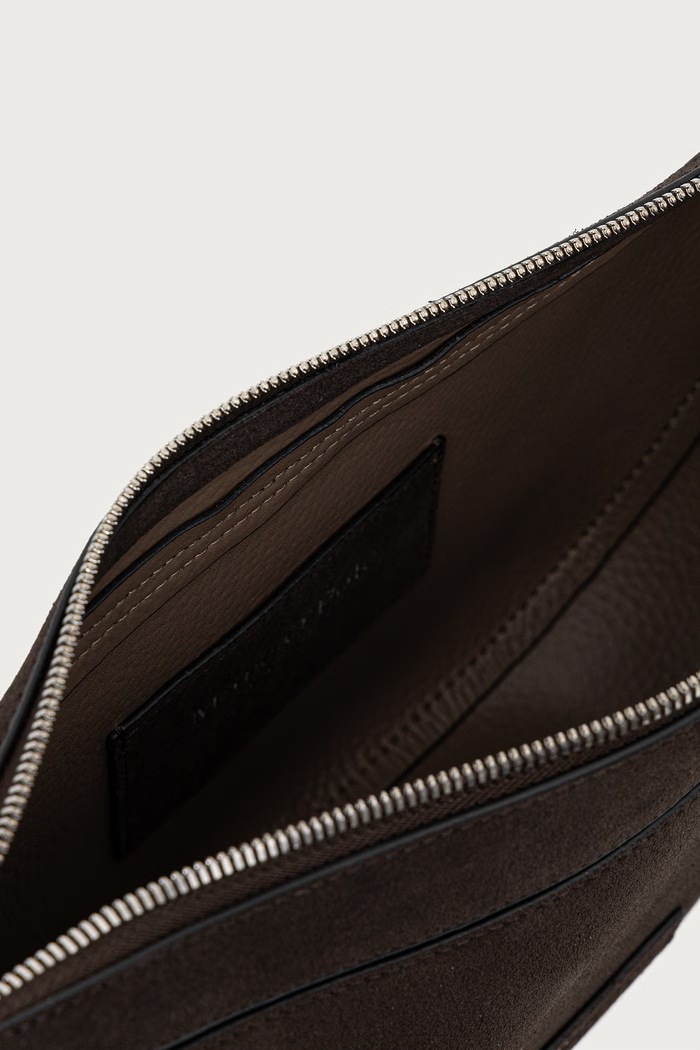 Torebka crossbody damska zamszowa Marc O'Polo brązowy 5000016385