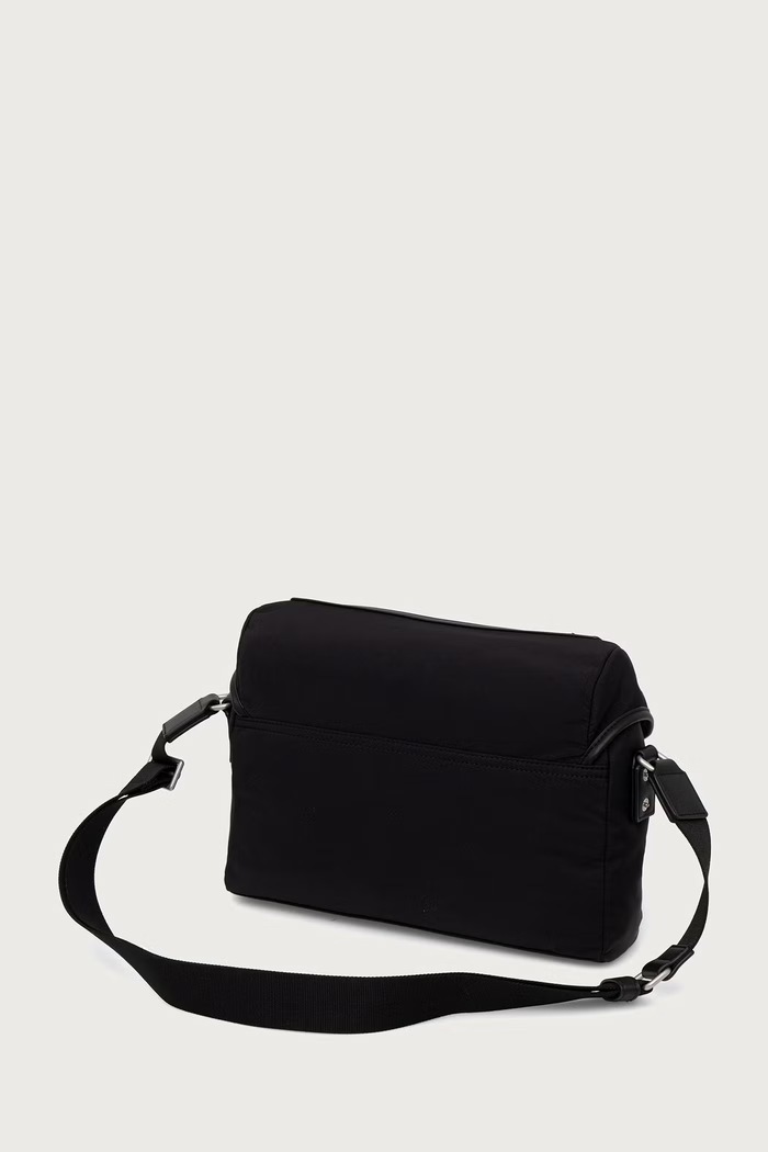 Akcesoria Tommy Hilfiger Listonoszka męska AM0AM15038 czarny