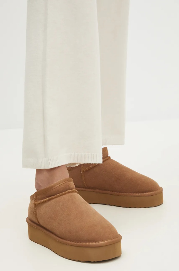 Semišové sněhule Answear.LAB zateplené hnědá TXS.202309027.cd