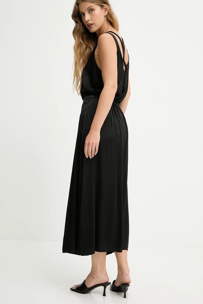 Дрехи Пола Answear.LAB 55043 черен