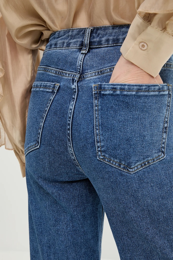 Answear Lab jeansi albastru RD8530