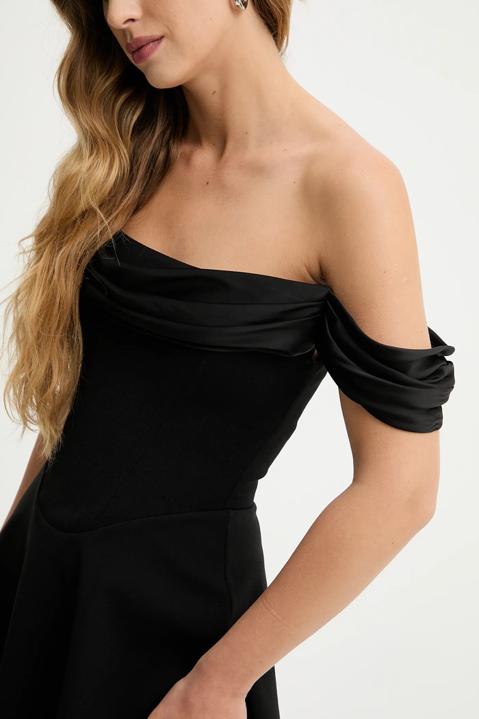 Rochie Answear.LAB negru 2373.TOS