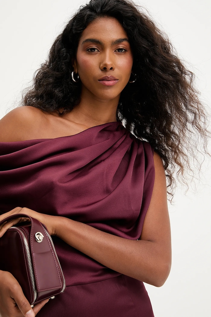 Answear.LAB Rochie ALEXANDRA.TOS burgundia
