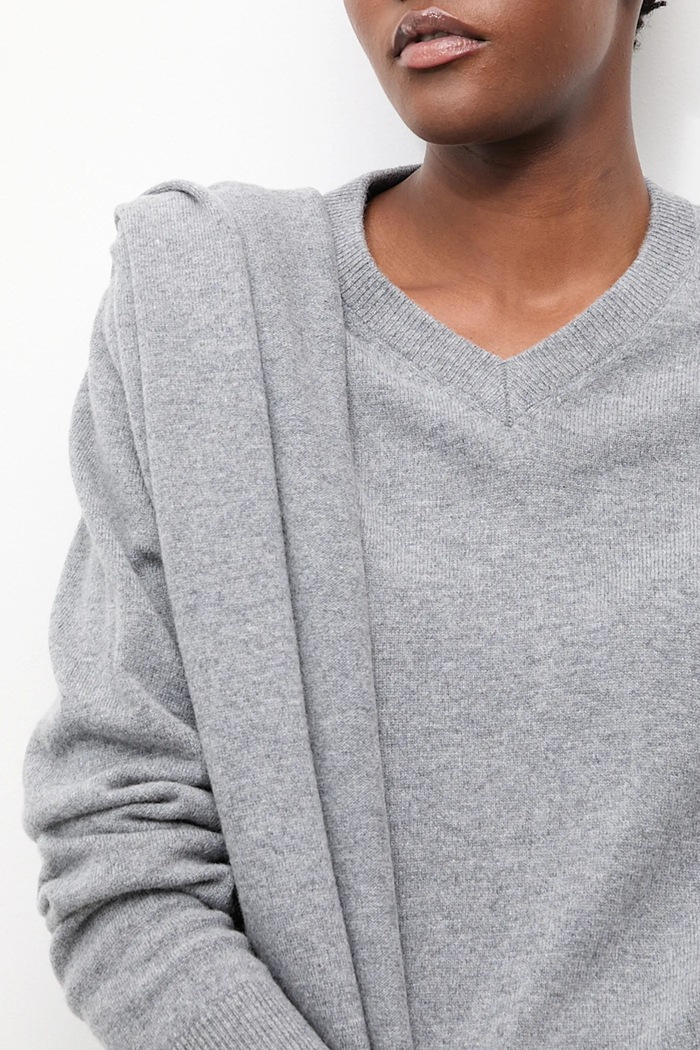 Answear.LAB sweter z wełny merino z szalem WA25-SWD028 szary