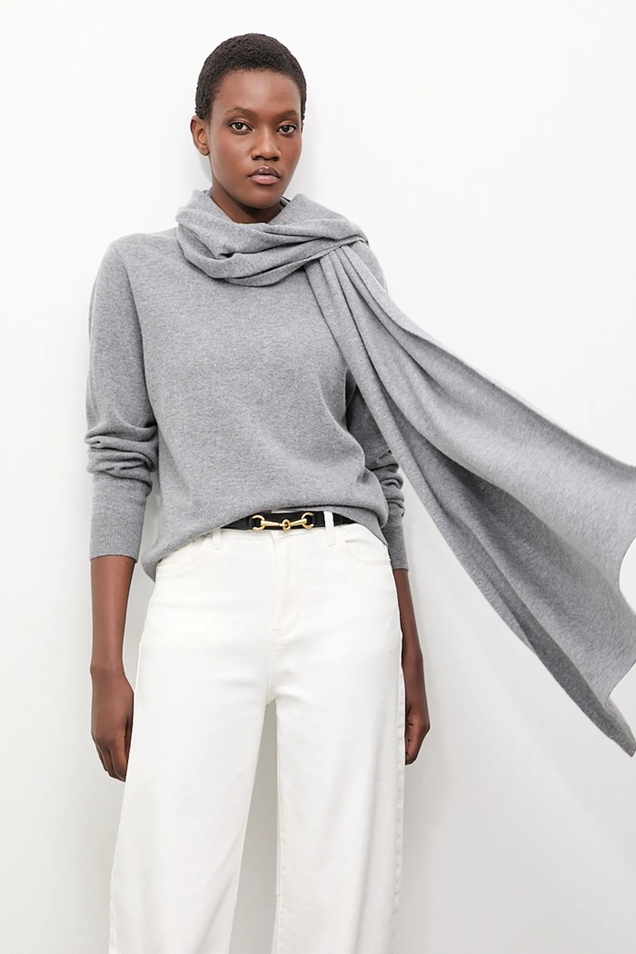 Answear.LAB sweter z wełny merino z szalem WA25-SWD028