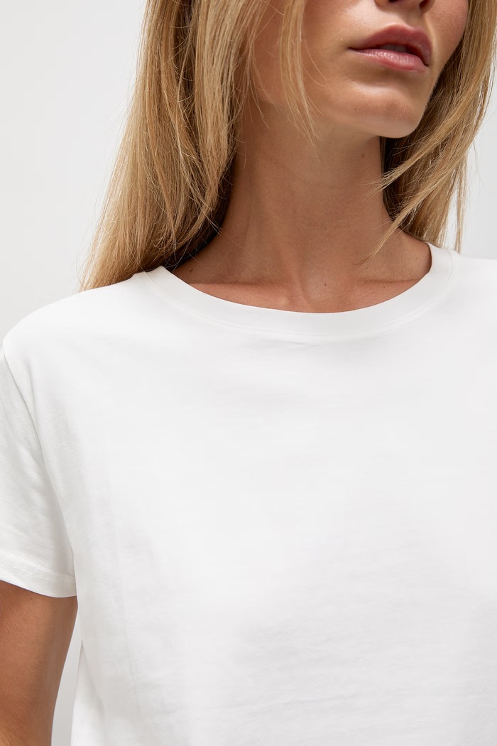 Answear.LAB T-shirt basic damski bawełniany z elastanem Z206 biały