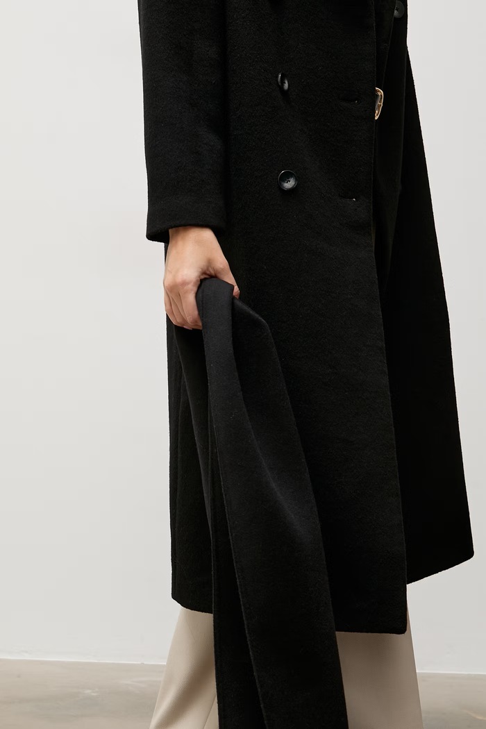 Answear.LAB elegancki płaszcz damski z wełną WA26.KPD015 czarny