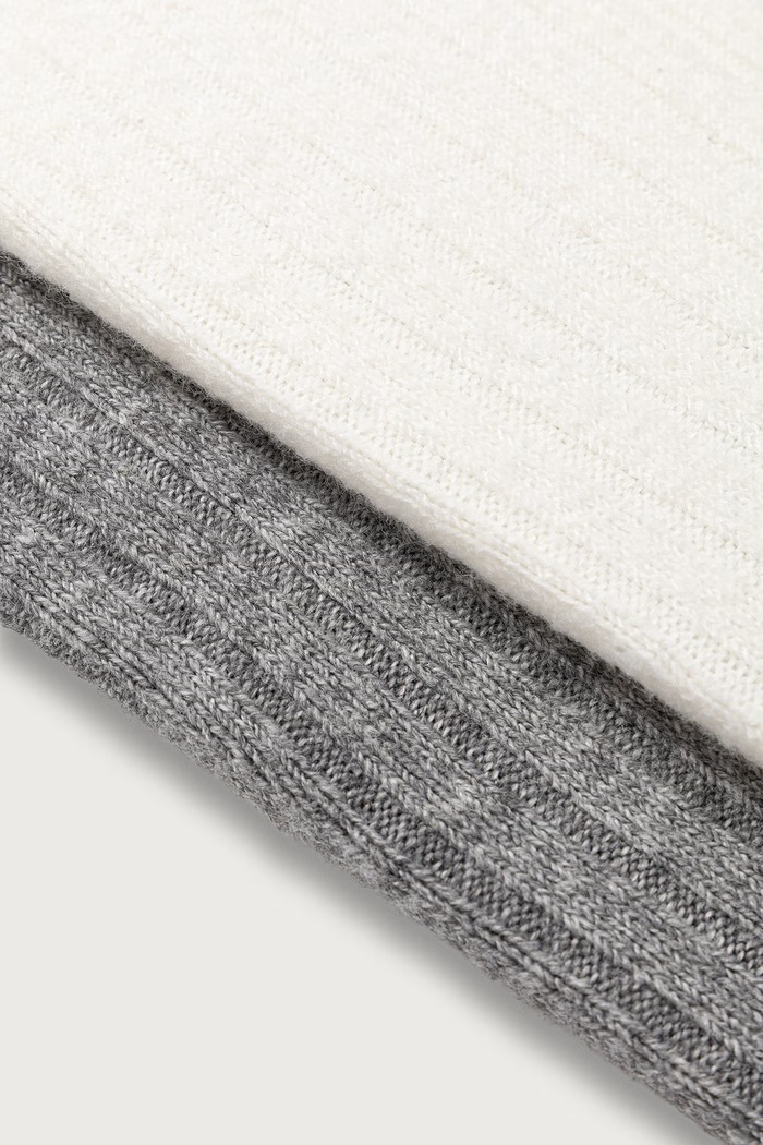 Answear.LAB Skarpety damskie SOCKS szary WA26