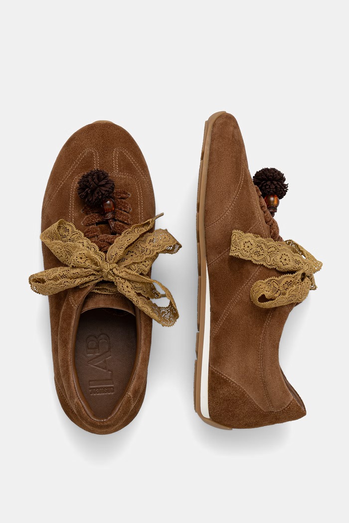 Answear.LAB sneakersy damskie zamszowe V2105-88.cjk brązowy WA26