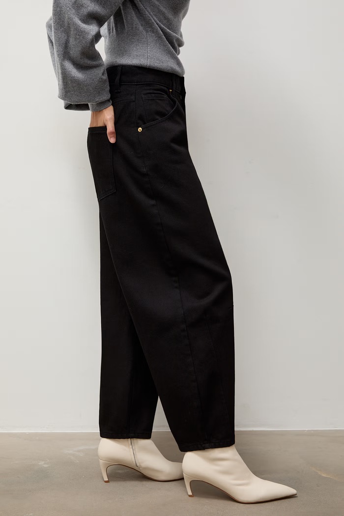 Answear.LAB Jeansy barrel damskie czarny PN1757.tok
