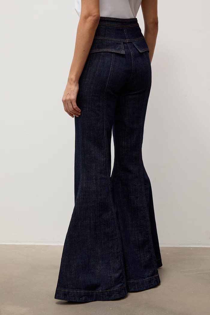 Odzież Answear.LAB Jeansy bootcut damskie PN1763.tok granatowy