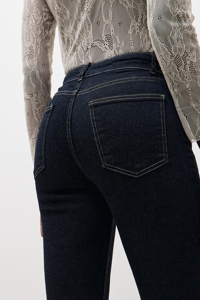 Jeansy flare damskie Answear.LAB 2025.tok granatowy