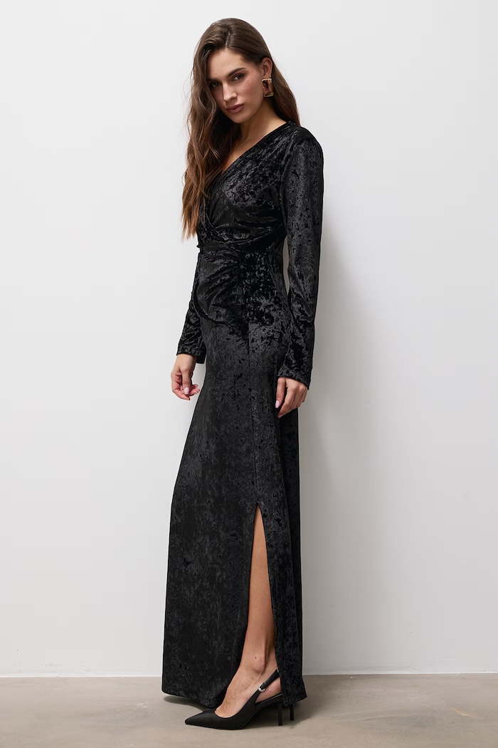 Sukienka welurowa Answear.LAB AW25-148.itjr czarny