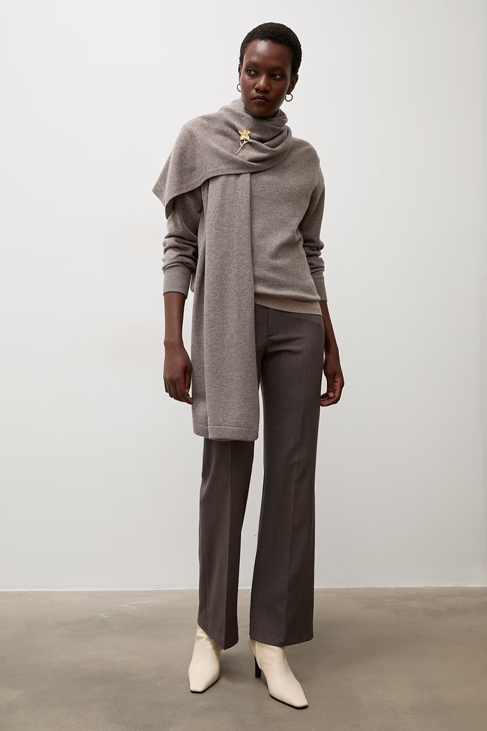 Answear.LAB sweter damski z wełny merino z szalem WA26.SWD006 brązowy WA26