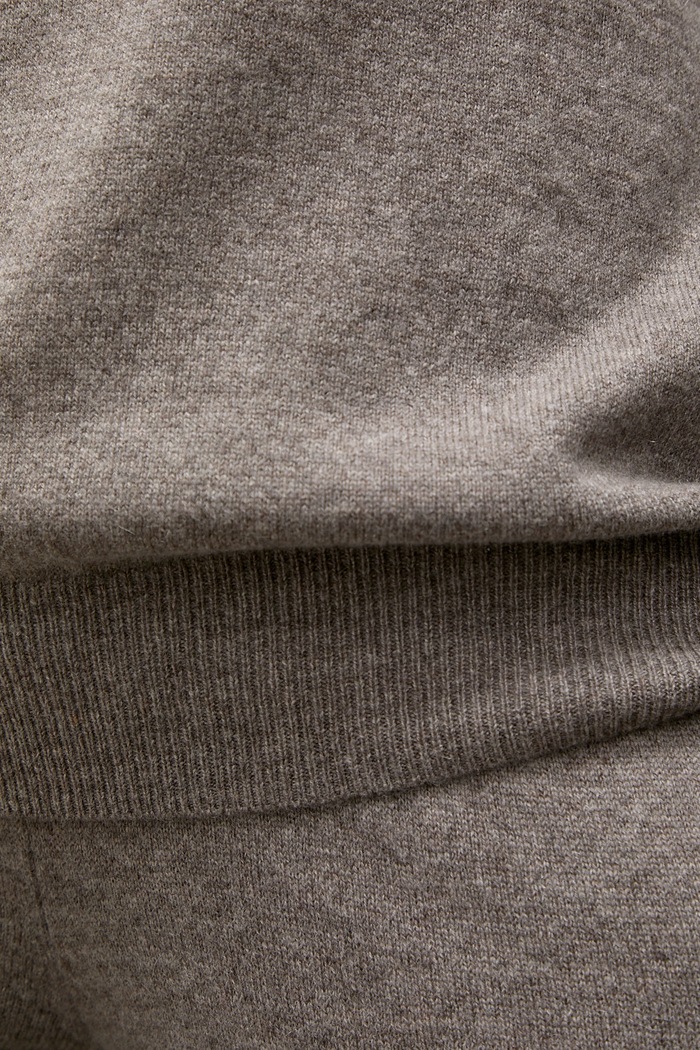 Sweter damski z kaszmirem Answear.LAB brązowy ZW21325