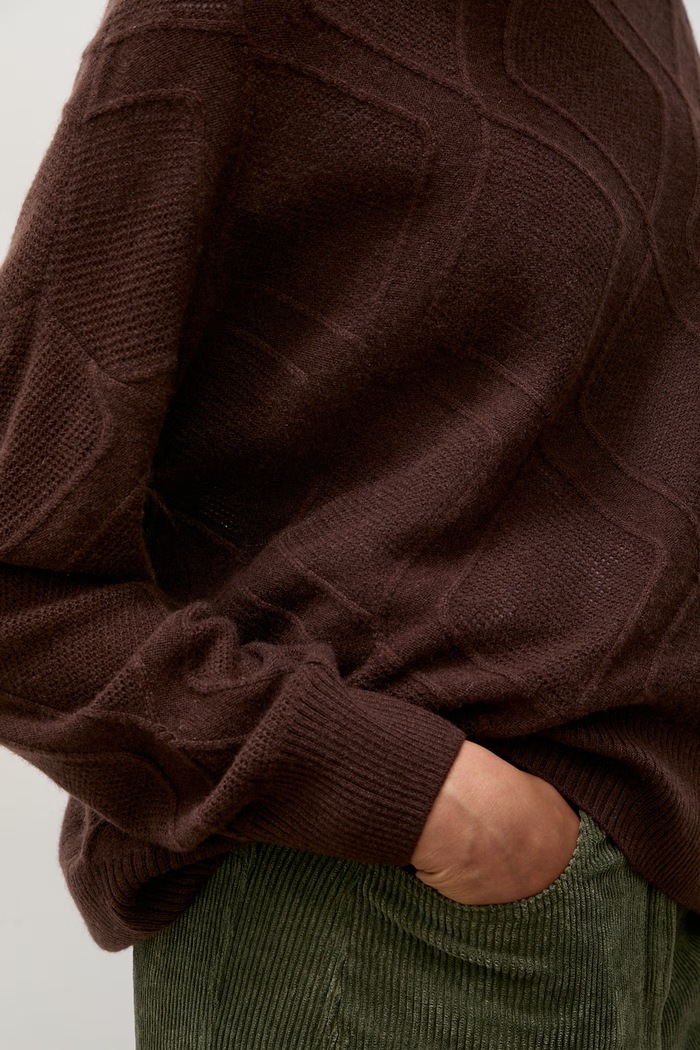 Sweter damski wełniany Answear.LAB brązowy ZW25-829