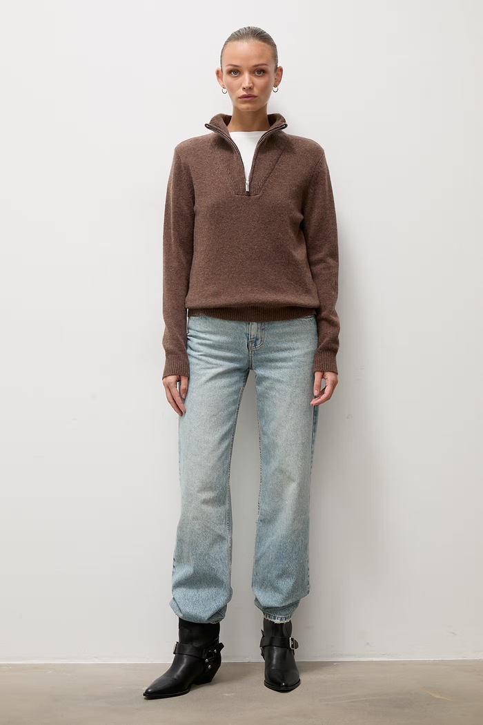 Answear.LAB Sweter damski z wełną CJF2976.fjk brązowy WA26