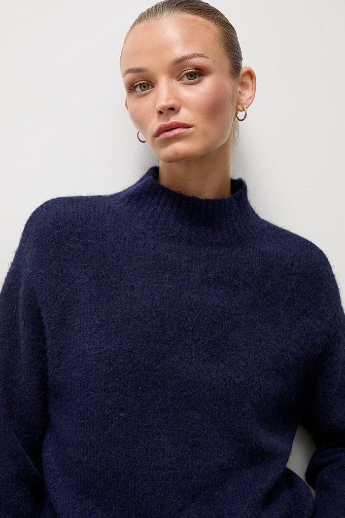 Sweter damski z wełną Answear.LAB lu1171.frjr granatowy