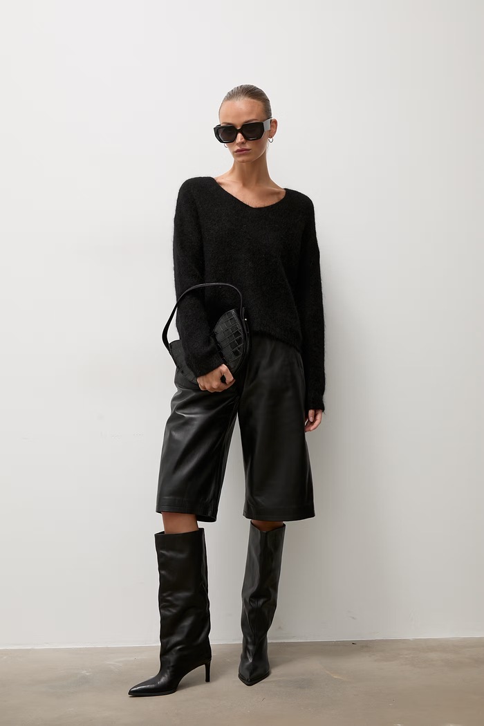Answear.LAB sweter damski z dodatkiem wełny lu1167Long.frjr czarny WA26