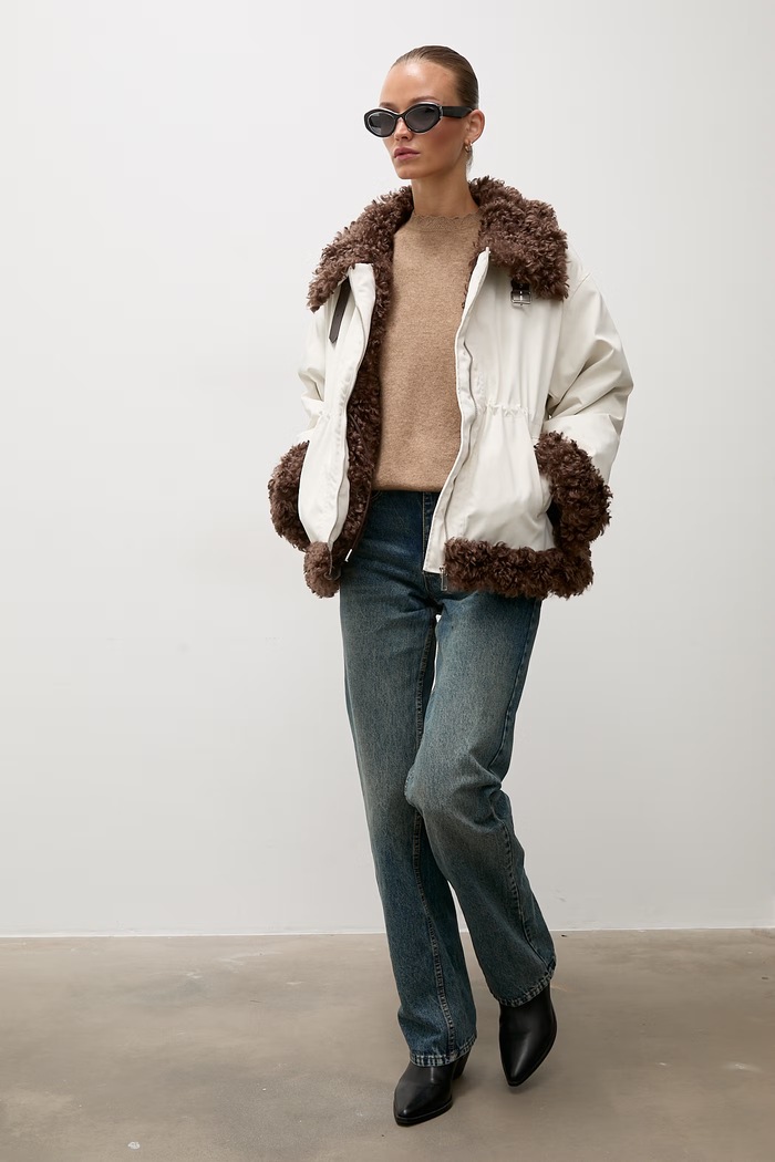 Answear.LAB Sweter damski z wełną 1304.frjr brązowy WA26