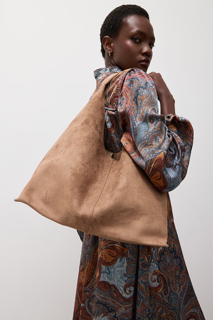 Answear.LAB Torebka shopper damska z imitacji zamszu P25346-1.hak