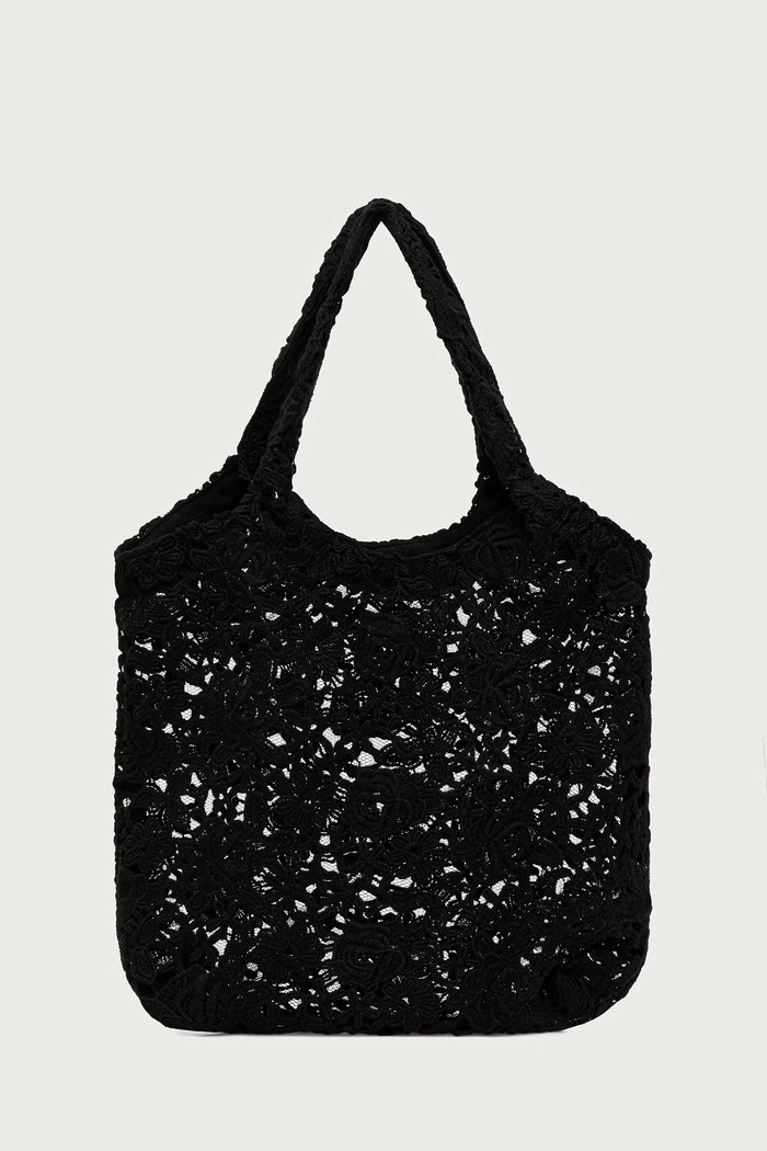 Answear.LAB torebka damska koronkowa czarny lacebag.fjr
