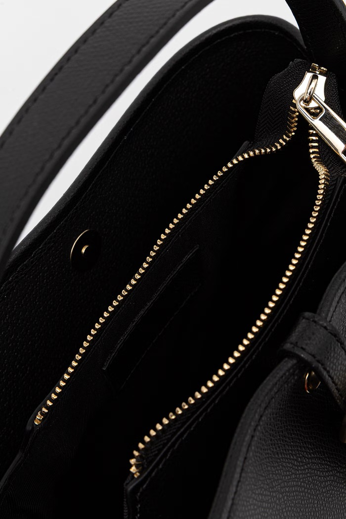 Answear.LAB torebka crossbody damska skórzana czarny a00145