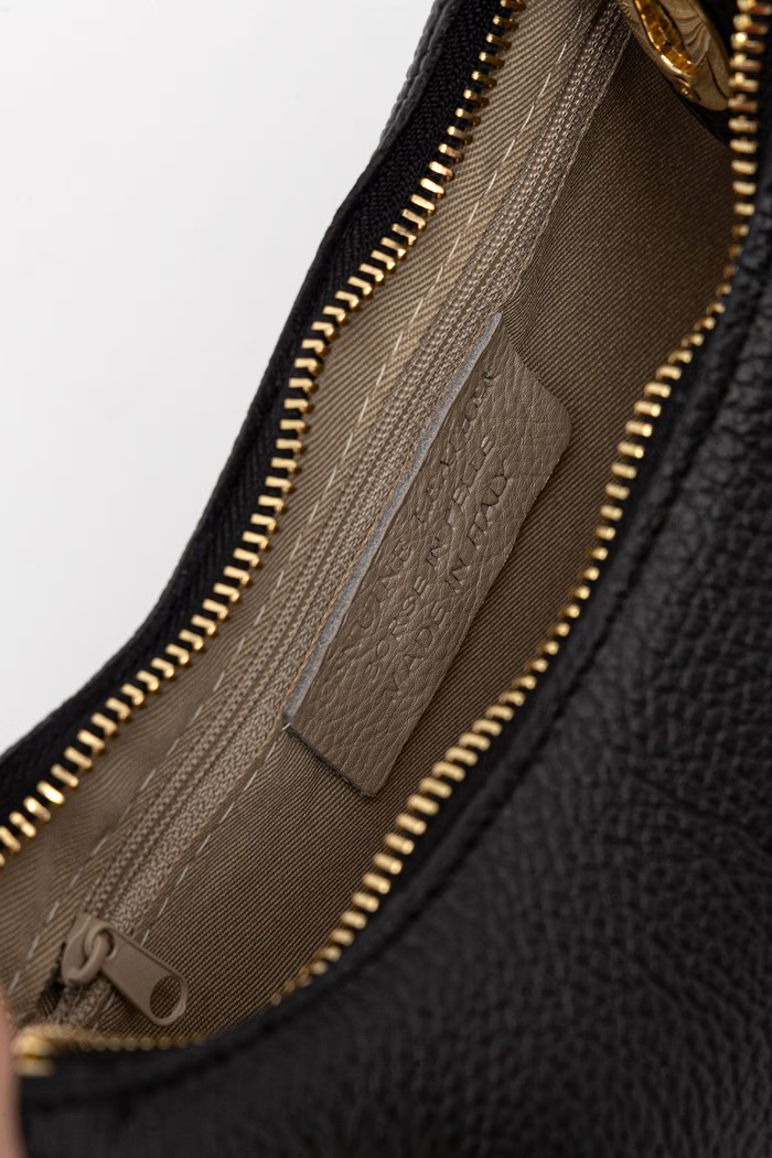 Answear.LAB torebka crossbody damska skórzana D00007.iak czarny
