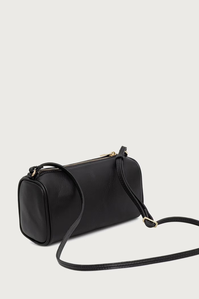 Akcesoria Answear.LAB torebka crossbody damska skórzana MBP173HO1.isr czarny